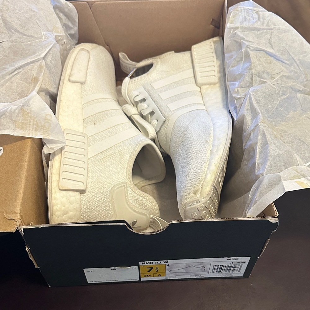 Adidas NMD R1 Triple White Sneakers